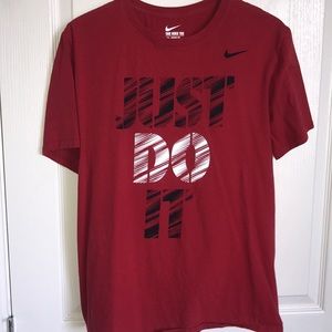 Nike Graphic Tee